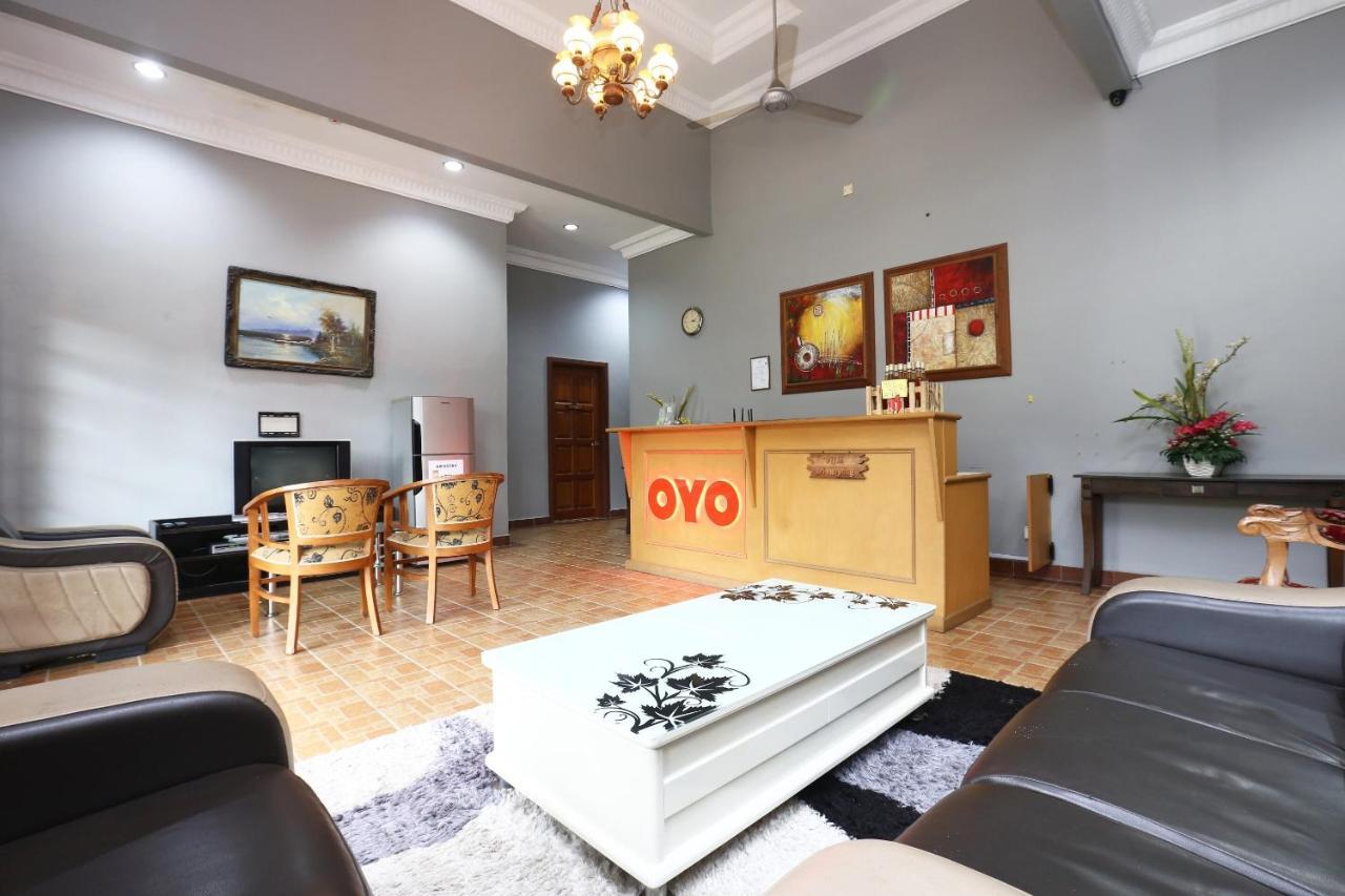 Oyo 89523 Villa Sri Mayang Kuala Terengganu Exterior photo