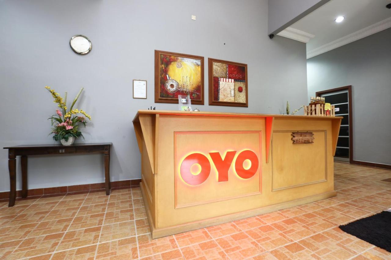 Oyo 89523 Villa Sri Mayang Kuala Terengganu Exterior photo